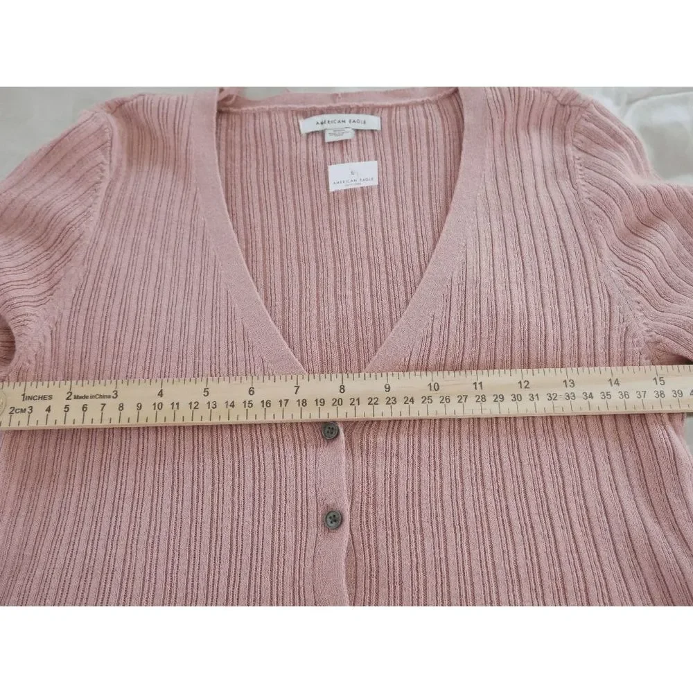 AMERICAN EAGLE | NWT American Eagle Ribbed V-neck Crop Top Size MEDIUM - Picture 7 of 8